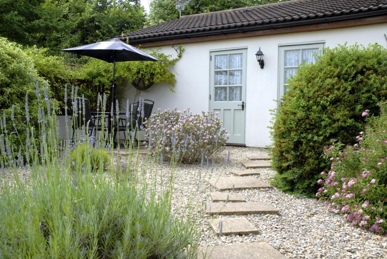 Ashton Cottages Cheddar Exterior photo
